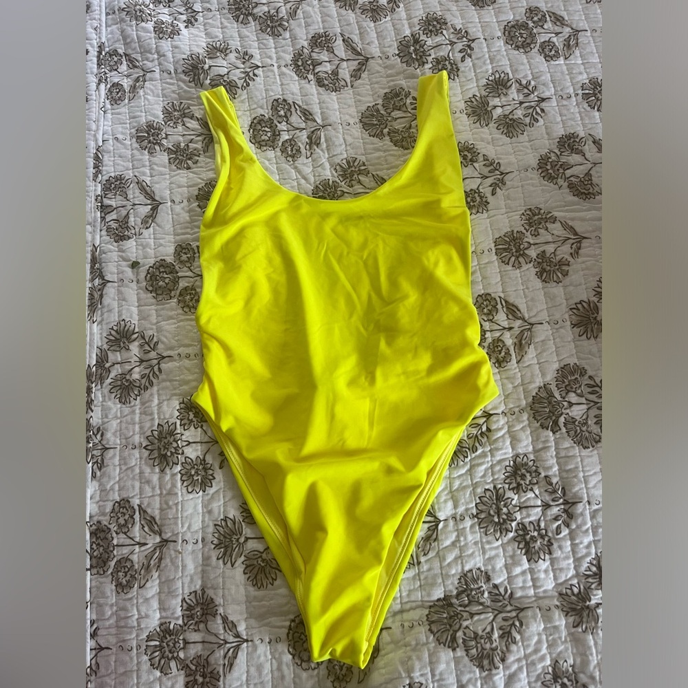 Aerie One Piece Super Scoop Swimsuit Large